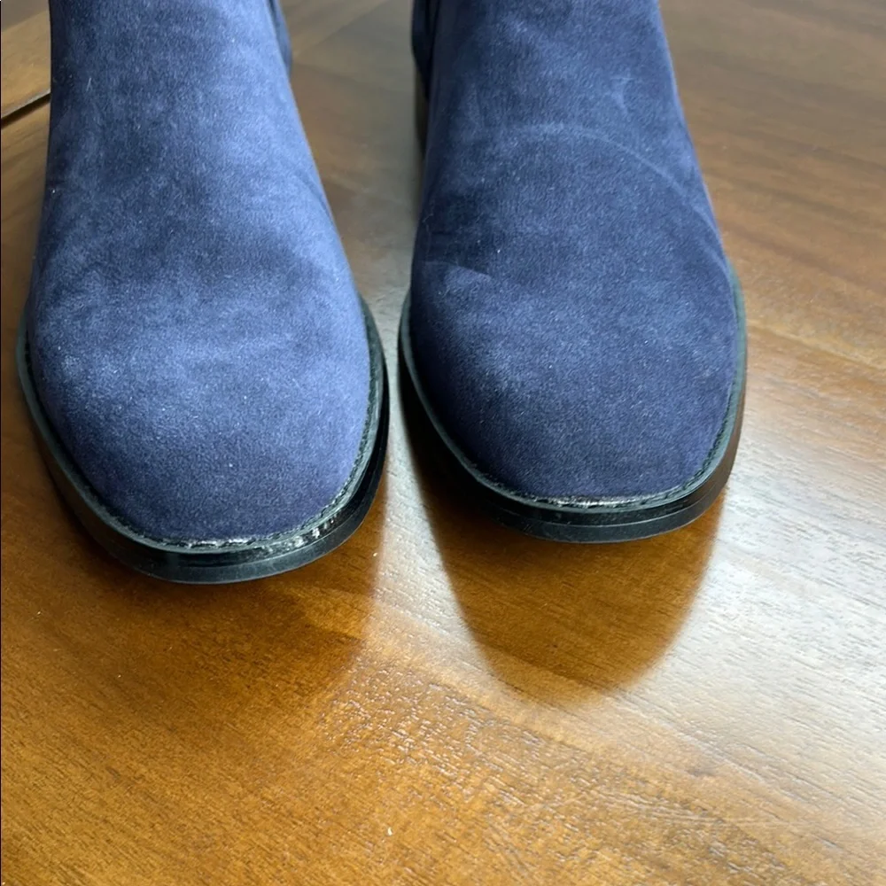 Harrison Myles Men’s Chelsea Boots Size 10 Navy Blue Faux Suede NWOT